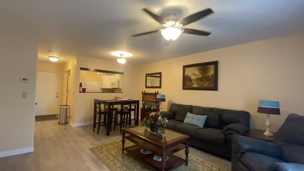 1396 apt L Hunters Rd. Harrisonburg, VA  walkthrough