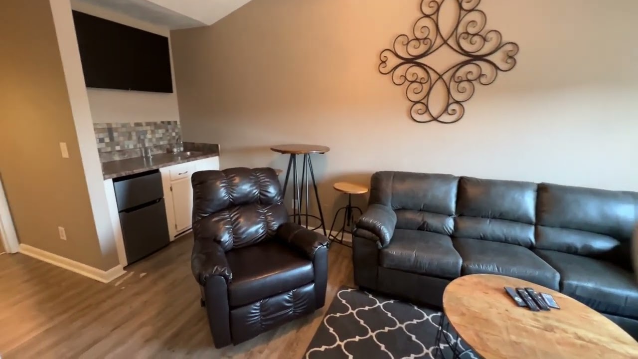 1446 Bradley Dr. Harrisonburg, VA. 22801