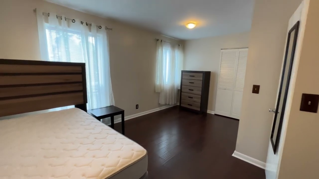 1390-B Hunters Ridge