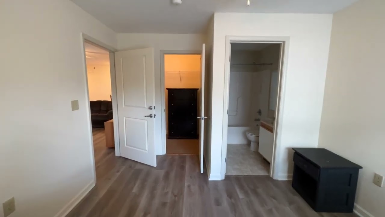 515#202 Campus View. Harrisonburg, VA 22801.