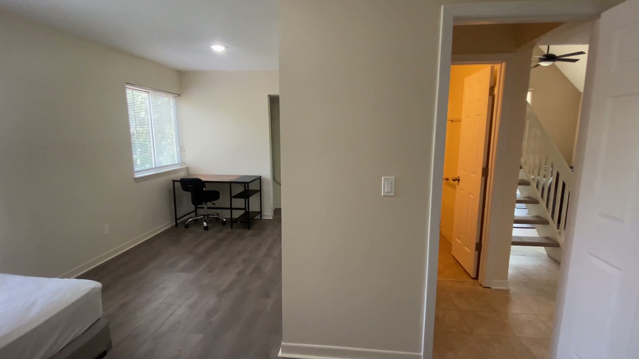 1342 apt K Hunters Rd. Harrisonburg, VA walkthrough