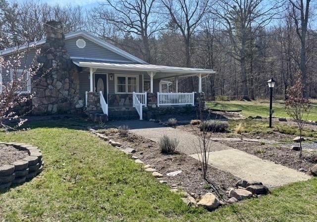676231 - 52 Eds Park Dr