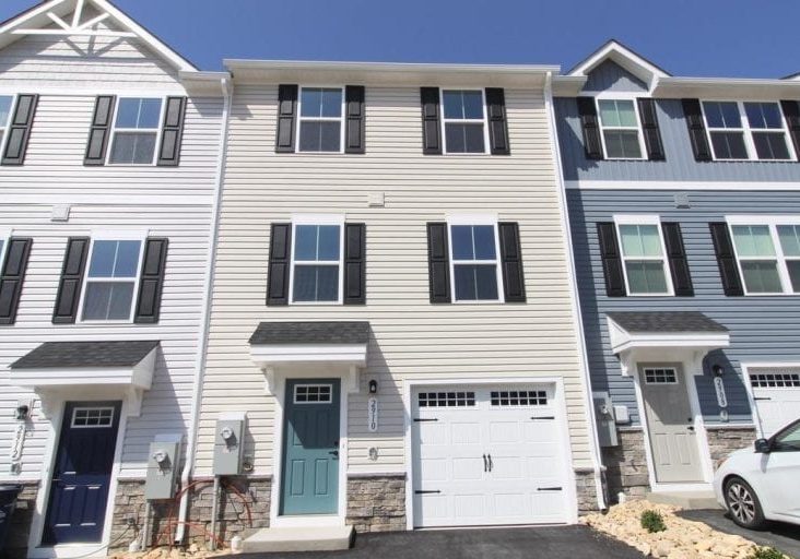 679612 - 2910 Orchard Ridge Ln