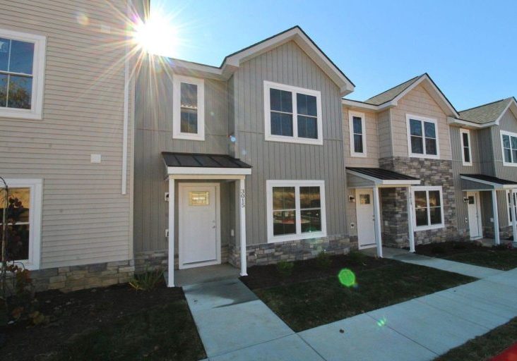 680931 - 3015 Locust Grove